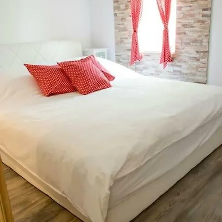 Apartman Karla Kastela