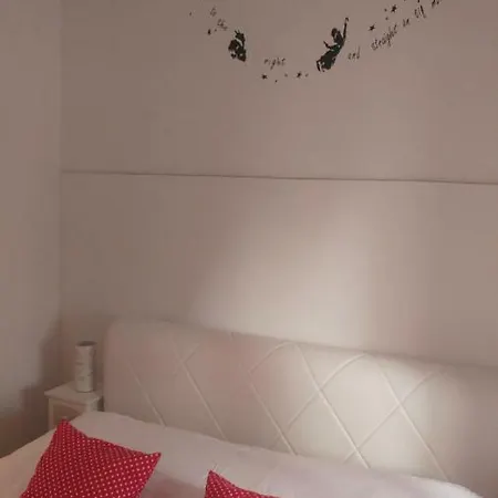 Apartman Karla *