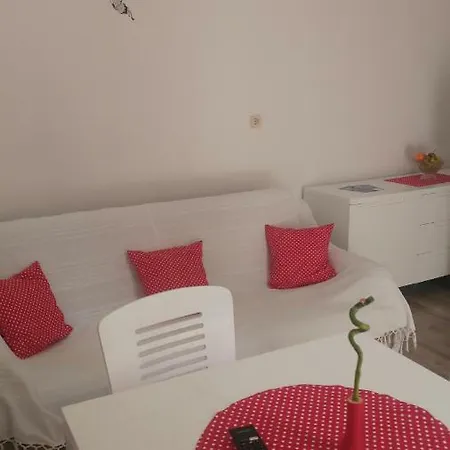 Apartment Apartman Karla