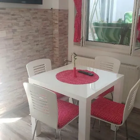 Apartman Karla *
